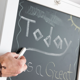 ESCRITORIO PLEGABLE EN PARED